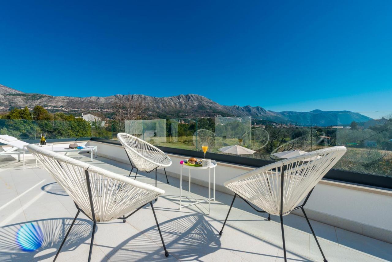 Villa Invigo - Brand New Private Pool Villa Млини Экстерьер фото