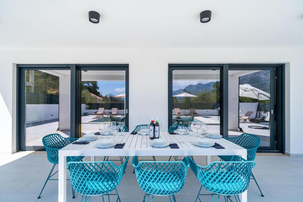 Villa Invigo - Brand New Private Pool Villa Млини Экстерьер фото